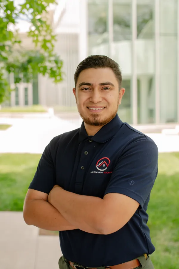 Wesley Diaz, Project Manager at Modern Day Roofing